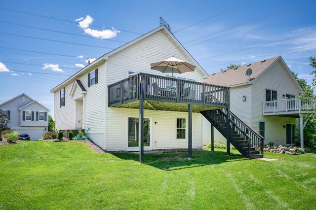 7378 Windsor Drive N, Shakopee, MN 55379