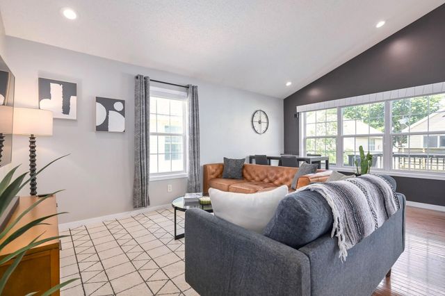 7378 Windsor Drive N, Shakopee, MN 55379