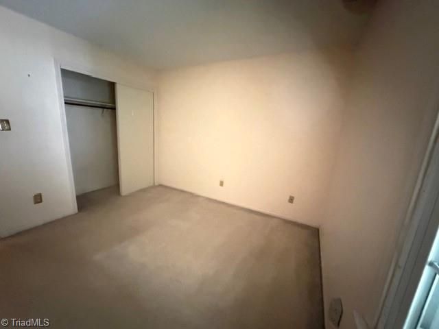 1870 Lantana Drive, Winston-salem, NC 27127