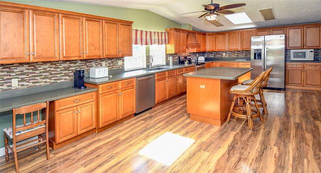 37848 MAYWOOD BAY DRIVE, Leesburg, FL 34788