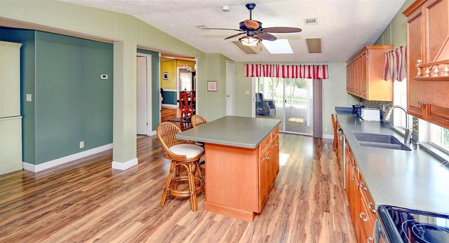 37848 MAYWOOD BAY DRIVE, Leesburg, FL 34788