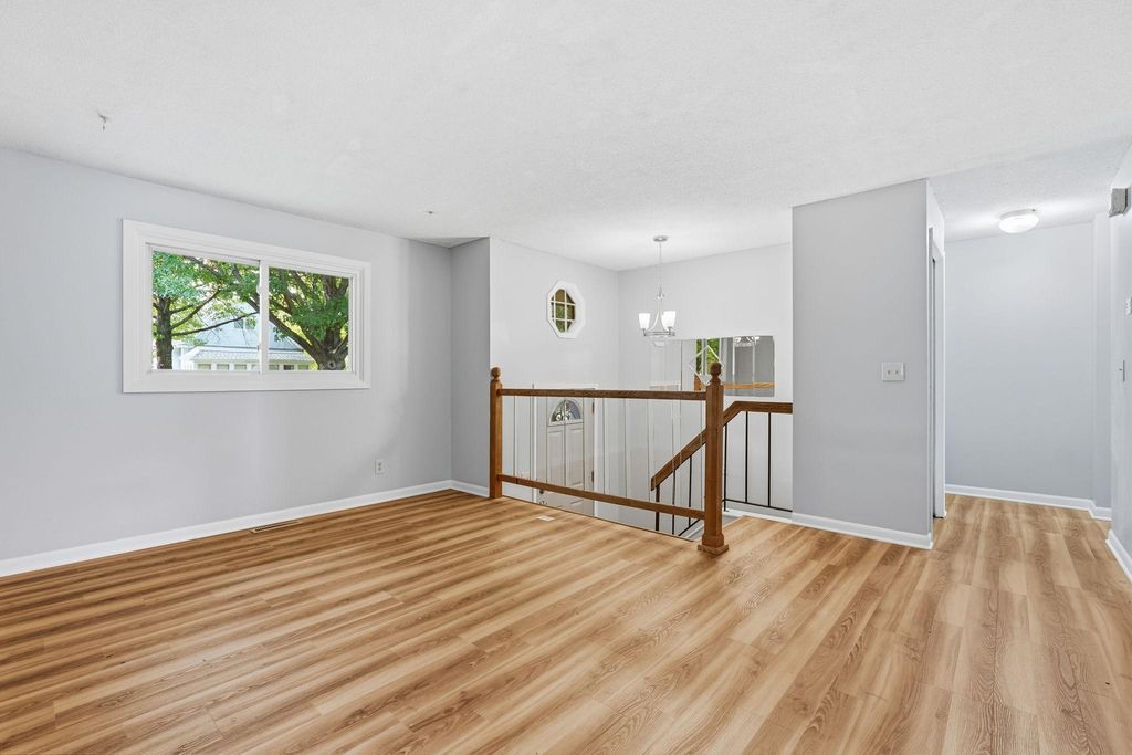1741 Ames Place, Saint Paul, MN 55106 — photo 4