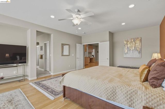 171 E Country Club Dr, Brentwood, CA 94513