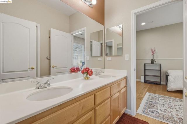 171 E Country Club Dr, Brentwood, CA 94513