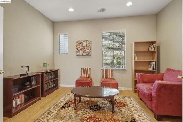 171 E Country Club Dr, Brentwood, CA 94513