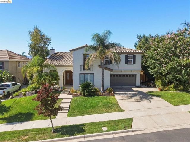 171 E Country Club Dr, Brentwood, CA 94513