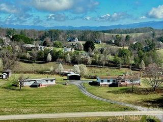 167 Goughes Branch Road, Leicester, NC 28748