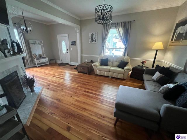 304 Central Avenue, Elizabethtown, KY 42701