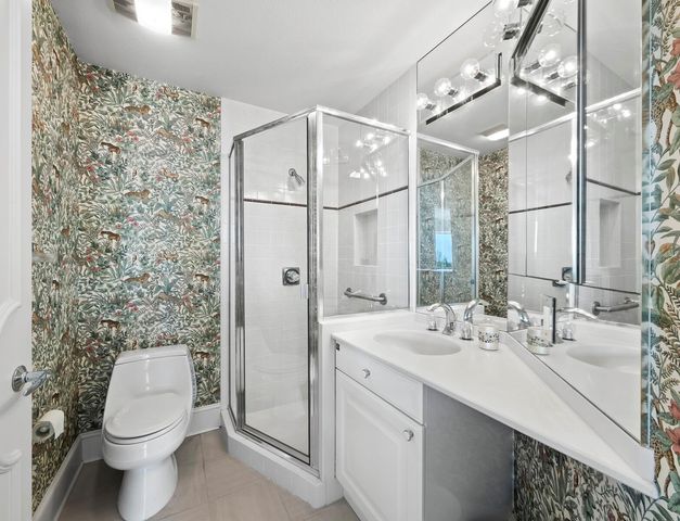 3040 GRAND BAY BOULEVARD 232, Longboat Key, FL 34228