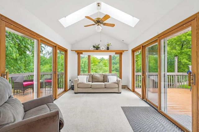 2837 Willard LANE, Waukesha, WI 53188