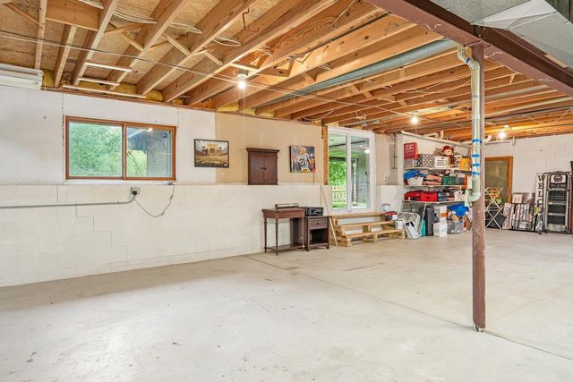 2837 Willard LANE, Waukesha, WI 53188