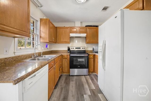 809 N Main Street, Statesboro, GA 30458