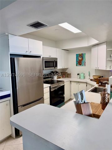 3111 N Ocean Dr 1611, Hollywood, FL 33019
