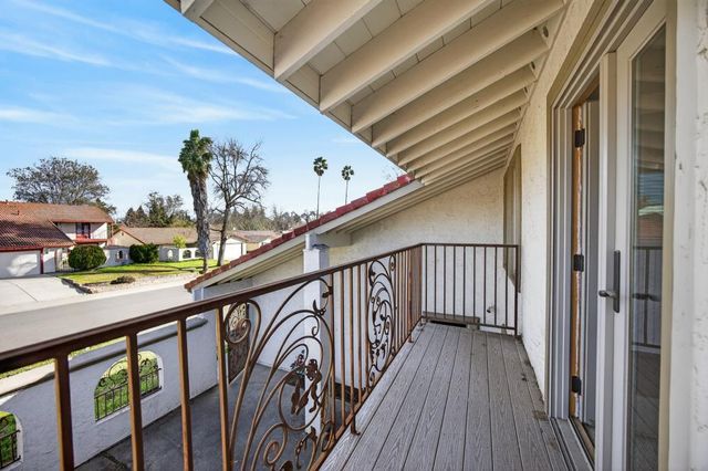 7019 Forbs Way, Citrus Heights, CA 95610