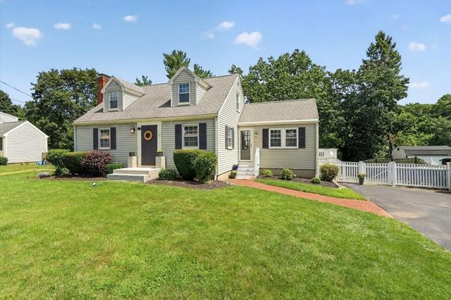 39 Gerard Rd, Norwell, MA 02061