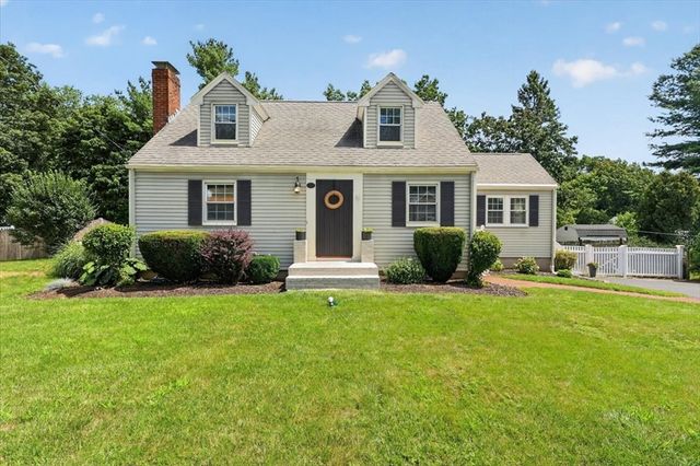 39 Gerard Rd, Norwell, MA 02061
