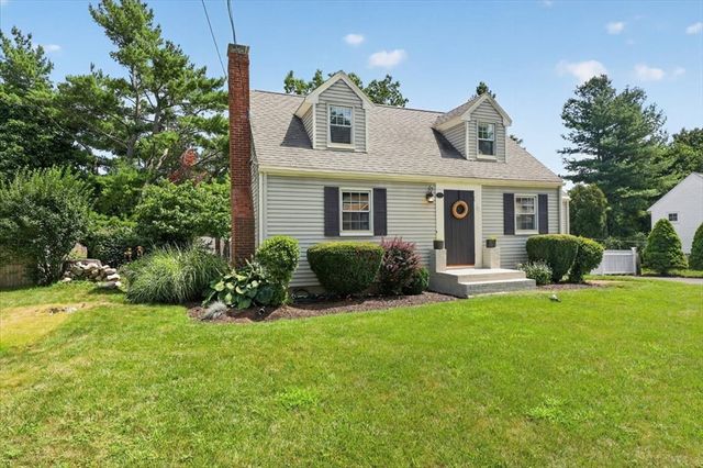 39 Gerard Rd, Norwell, MA 02061