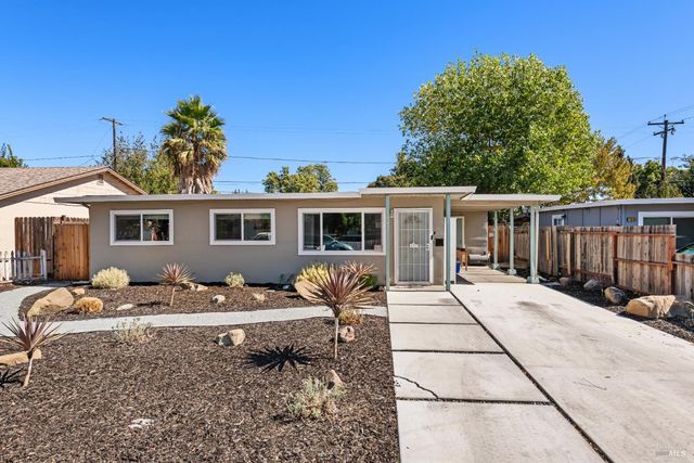 1042 Hayes St, Fairfield, CA 94533