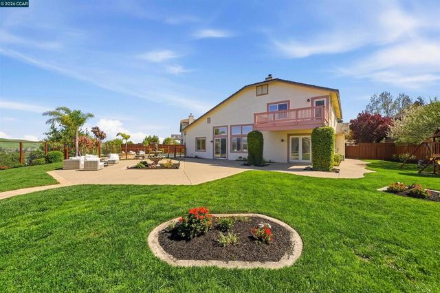 5 Welford Ranch Ct, San Ramon, CA 94583