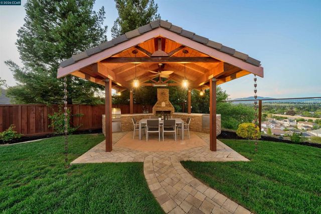 5 Welford Ranch Ct, San Ramon, CA 94583