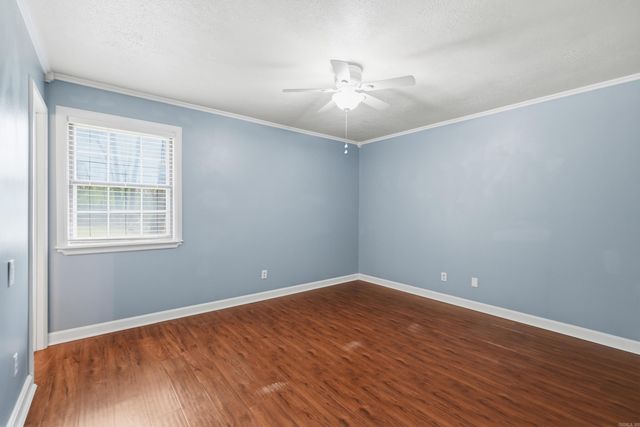 7 Douglas Street, Greenbrier, AR 72058