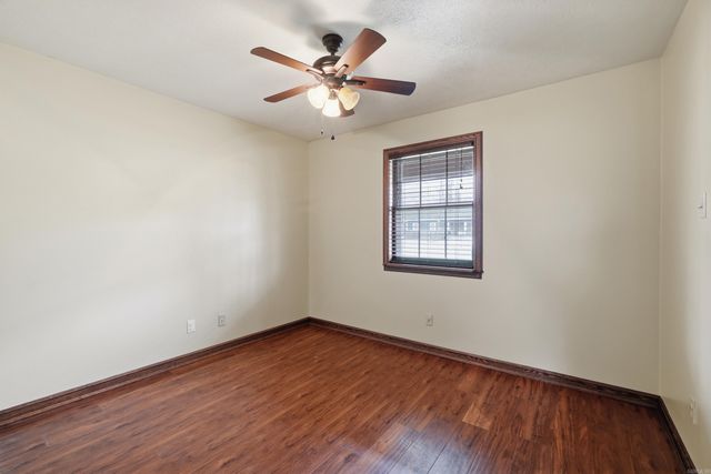 7 Douglas Street, Greenbrier, AR 72058