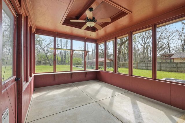 7 Douglas Street, Greenbrier, AR 72058