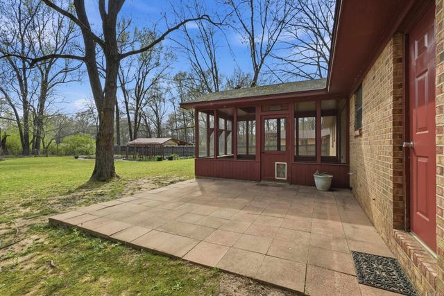 7 Douglas Street, Greenbrier, AR 72058