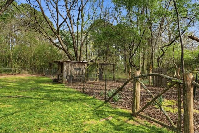 7 Douglas Street, Greenbrier, AR 72058