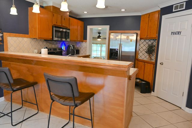 301 Farm Road, Goose Creek, SC 29445