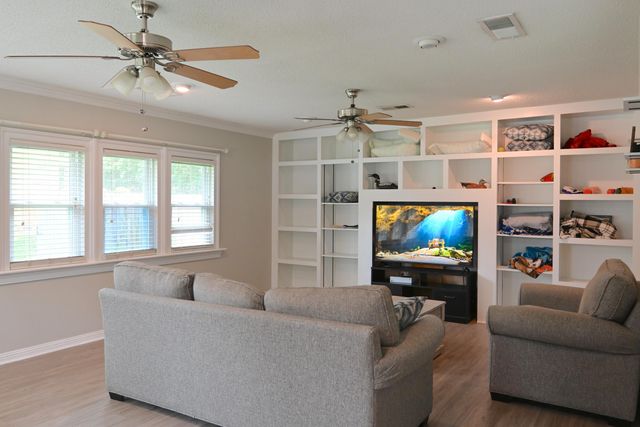 301 Farm Road, Goose Creek, SC 29445