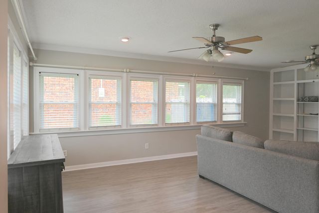 301 Farm Road, Goose Creek, SC 29445