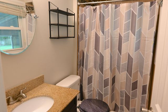 301 Farm Road, Goose Creek, SC 29445