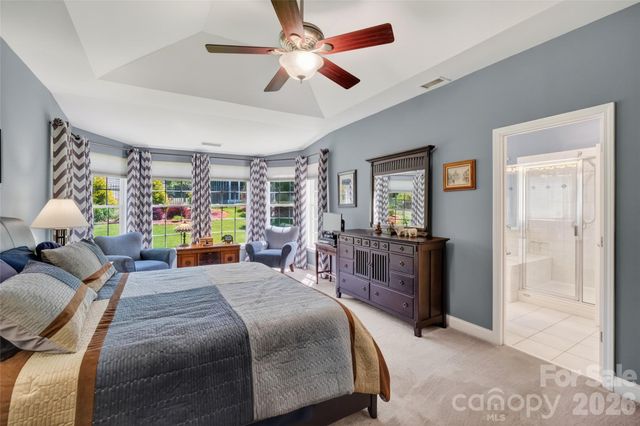 1005 Feather Oak Lane, Matthews, NC 28104