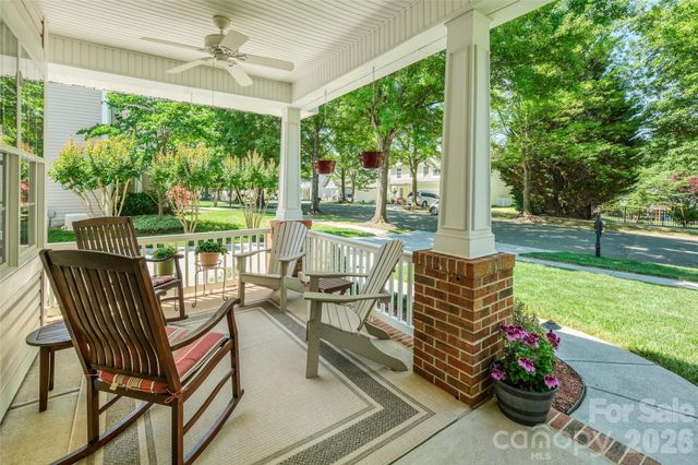 1005 Feather Oak Lane, Matthews, NC 28104