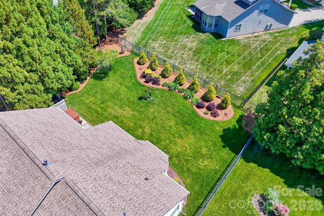 1005 Feather Oak Lane, Matthews, NC 28104