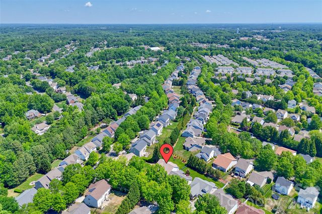 1005 Feather Oak Lane, Matthews, NC 28104