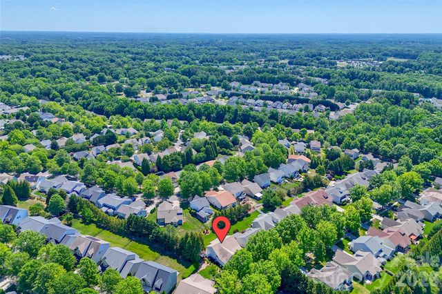 1005 Feather Oak Lane, Matthews, NC 28104