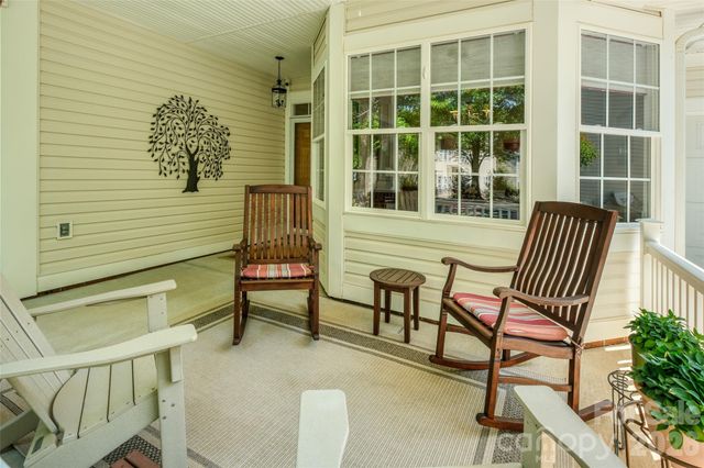 1005 Feather Oak Lane, Matthews, NC 28104