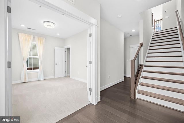 23158 HORSESHOE TRAIL SQUARE, Ashburn, VA 20148