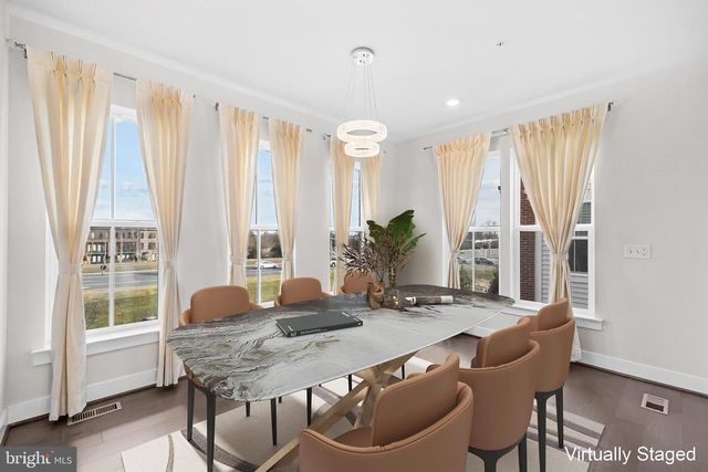 23158 HORSESHOE TRAIL SQUARE, Ashburn, VA 20148