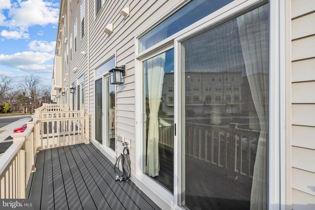 23158 HORSESHOE TRAIL SQUARE, Ashburn, VA 20148