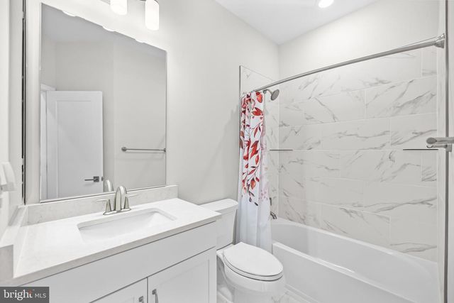 23158 HORSESHOE TRAIL SQUARE, Ashburn, VA 20148