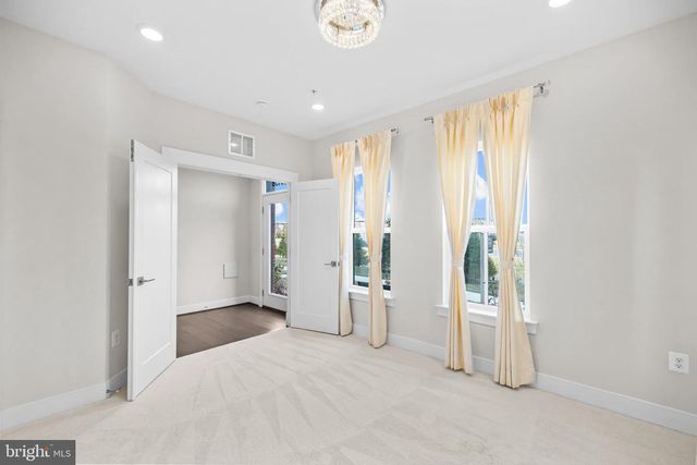 23158 HORSESHOE TRAIL SQUARE, Ashburn, VA 20148