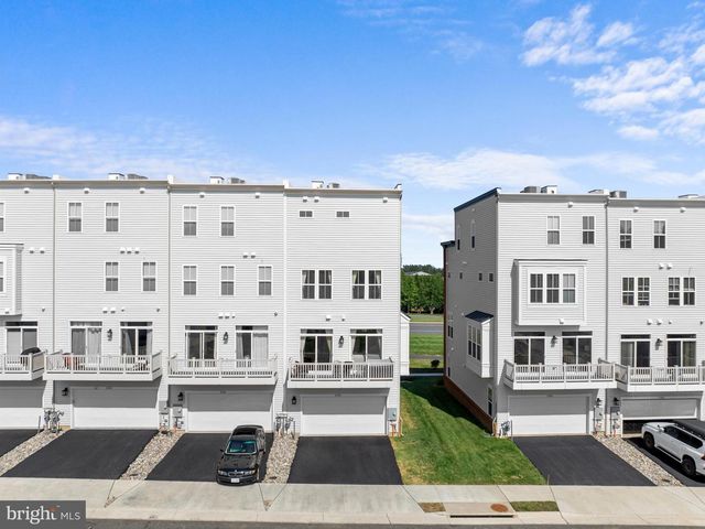 23158 HORSESHOE TRAIL SQUARE, Ashburn, VA 20148