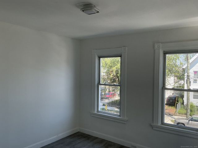 274 Lloyd Street 2, New Haven, CT 06513