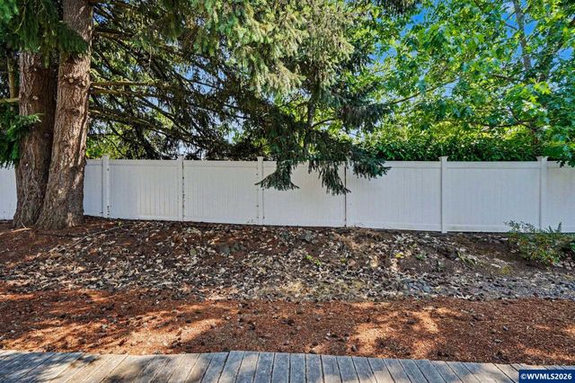 2230 Justice Way Ct S, Salem, OR 97302