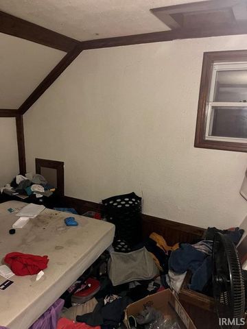 915 Fulton Street, Elkhart, IN 46514