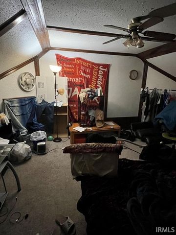 915 Fulton Street, Elkhart, IN 46514