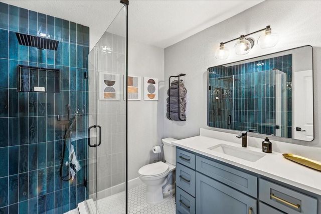 2822 Bernardo De Galvez Avenue, Galveston, TX 77550